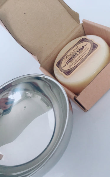 Jabón de afeitar a base de leche de cabra neozelandesa y aceites naturales y miel VOGUETI Naturals